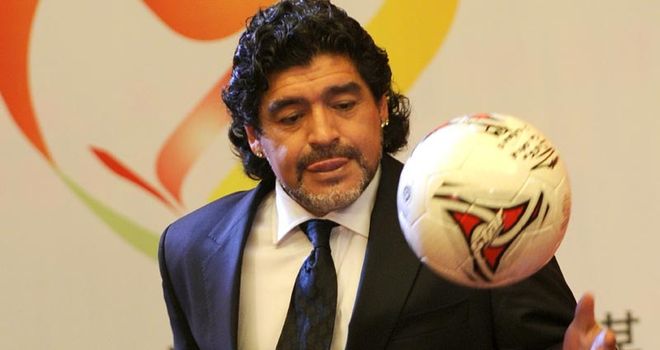 DiegoMaradona_2597550.jpg